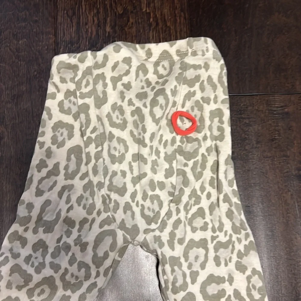 Baby Gap Toddler Girls Organic Cotton Leopard Print Pajamas! Sunday only!